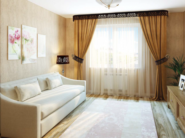 Белый диван и шторы в гостиной 