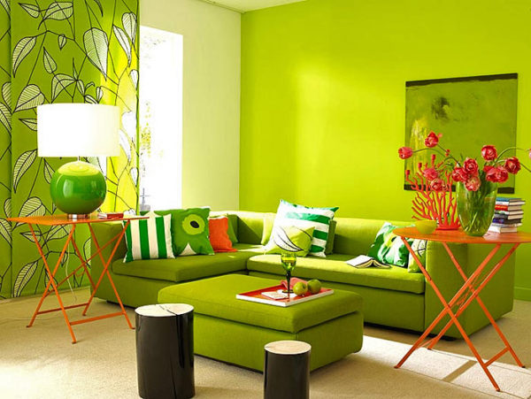 Ярко-зелёная гостиная фото 